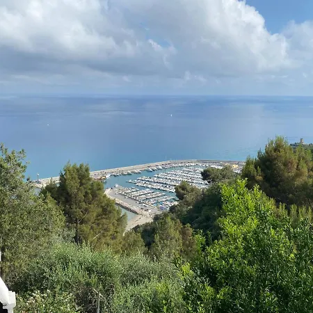 “Da Senso” Relax Nel Verde Vista Mare Finale Ligure Exterior photo