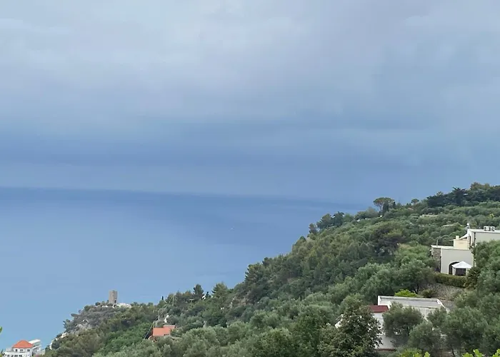 “Da Senso” Relax Nel Verde Vista Mare